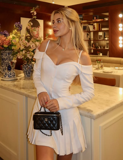 Elegant White A Line Long Sleeve Satin Short Prom Dress Homecoming Dress SH6383
