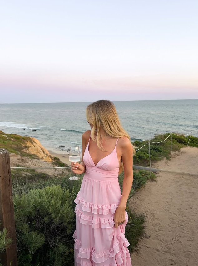 Simple Pink A Line Spaghetti Strap Layered Chiffon Open Back Date Dress Outfits SH3883