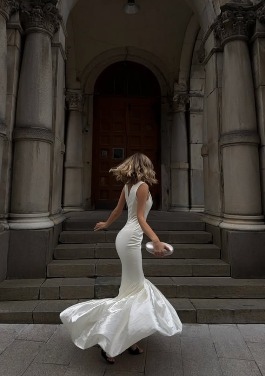 White Elegant Mermaid V Neck Satin Long Prom Dress Wedding Dress SH4616