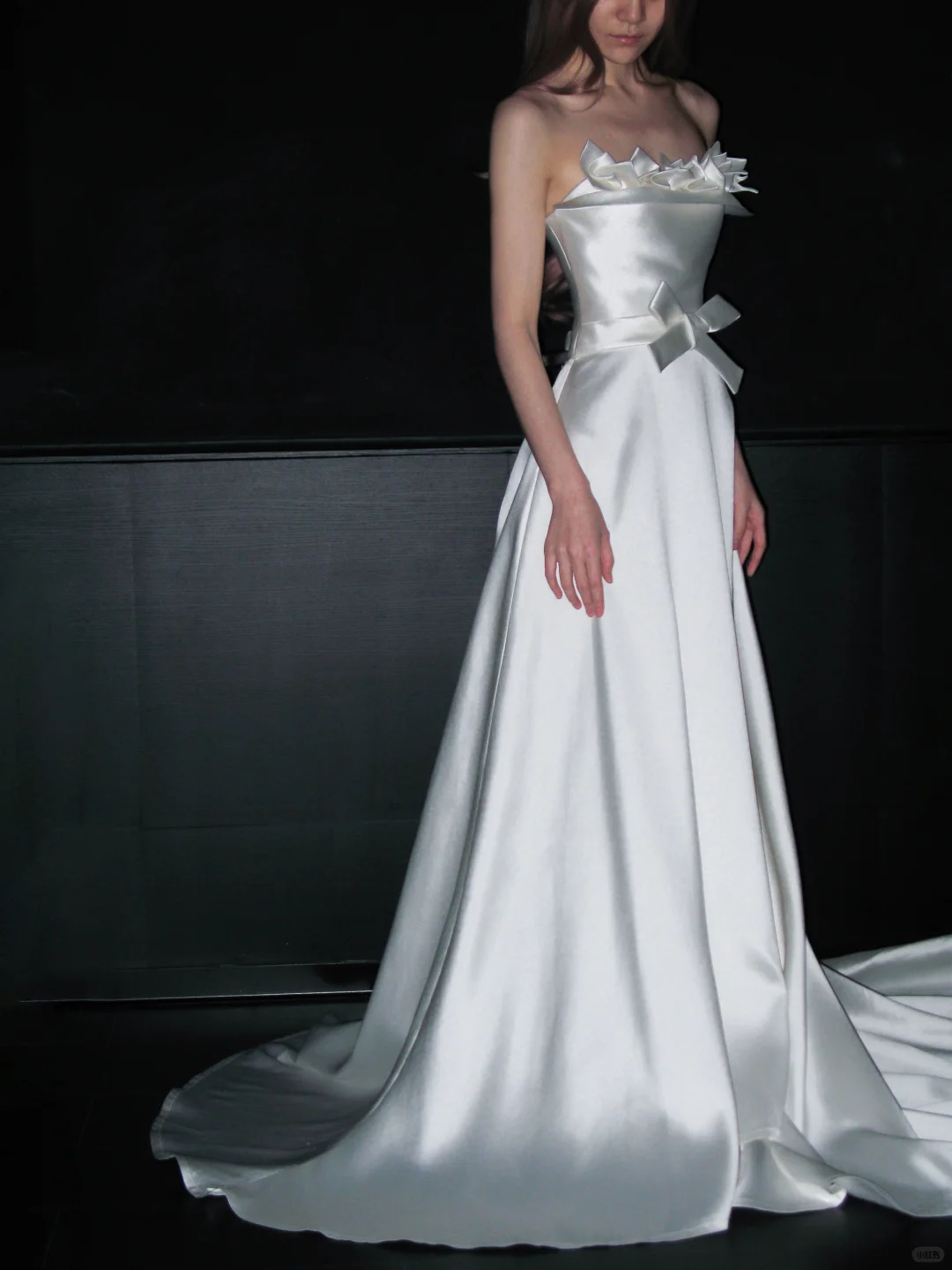 Elegant White Bow A Line Strapless Satin Long Wedding Dress SH4711