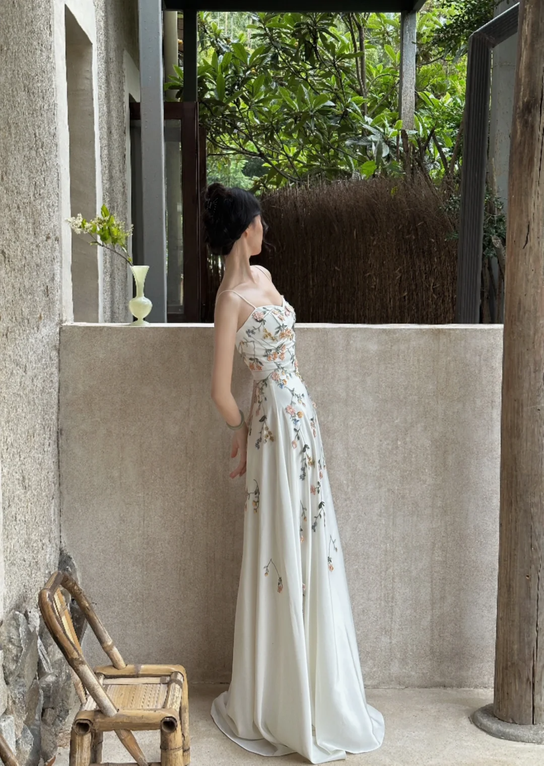 Elegant Floral A Line Spaghetti Strap White Satin Long Prom Dress Formal Dress 16th Birthday Dress SH3961