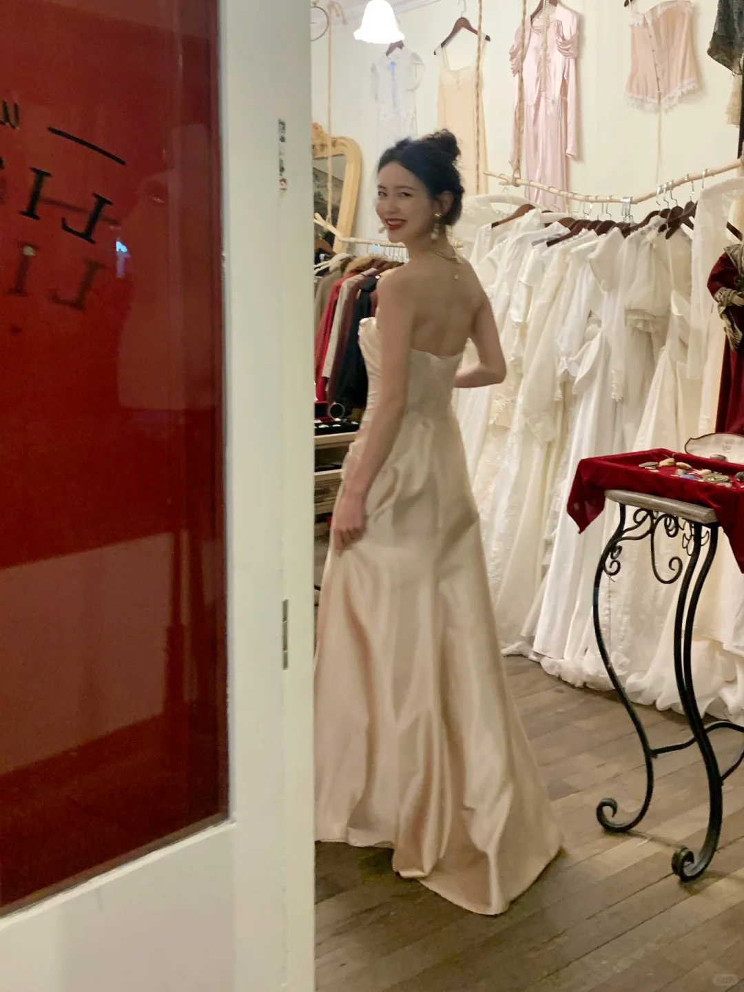 Vintage Apricot A Line Strapless Satin Prom Dress Wedding Guest Dress SH4500