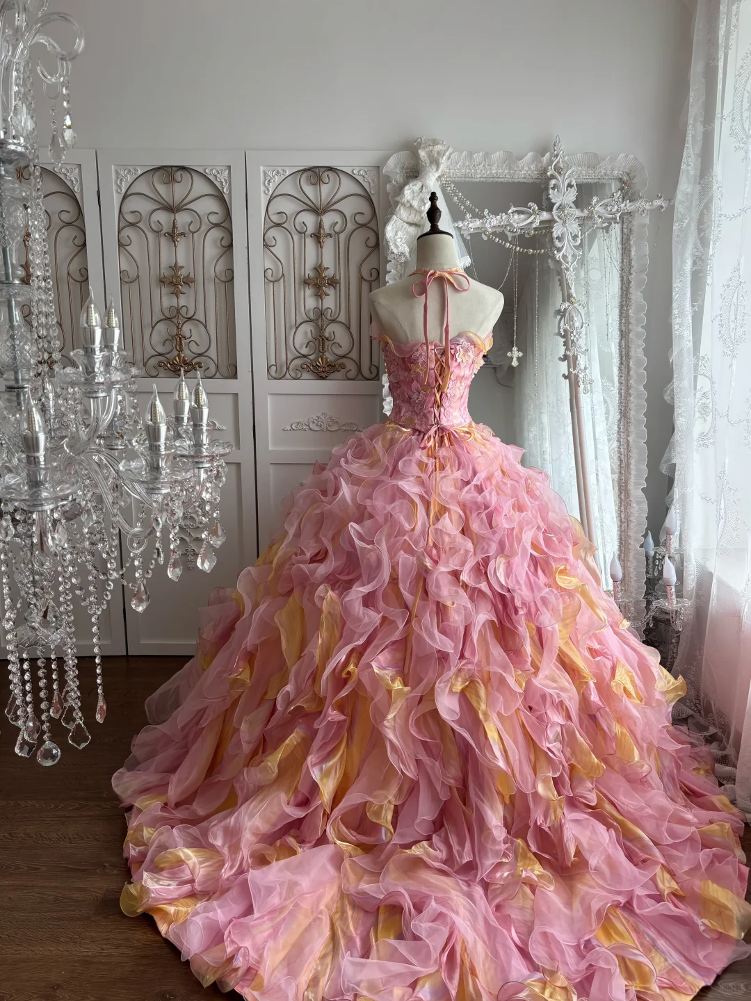 Vintage Pink-Yellow Ball Gown Halter Ruffle Organza Prom Dress Sweet 16 Dress SH5786