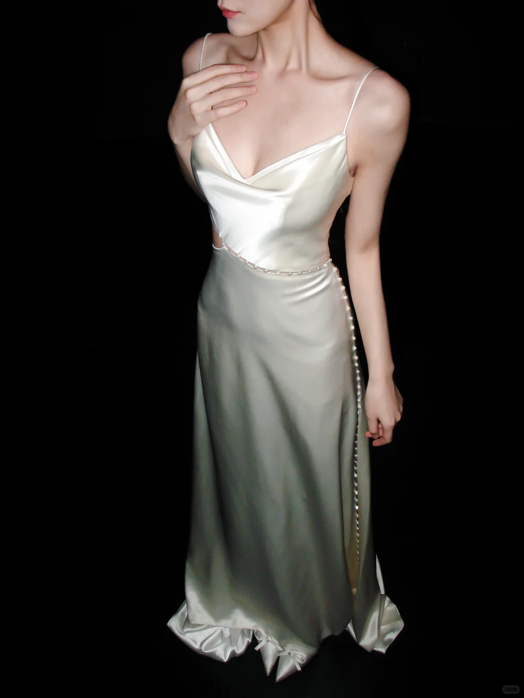 White Pearl A Line Spaghetti Strap Satin Long Wedding Dress SH5977