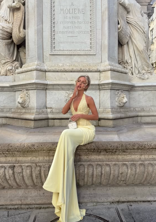Glamour Yellow Mermaid Halter Sequin Satin Backless Long Prom Dress Party Dress SH6423