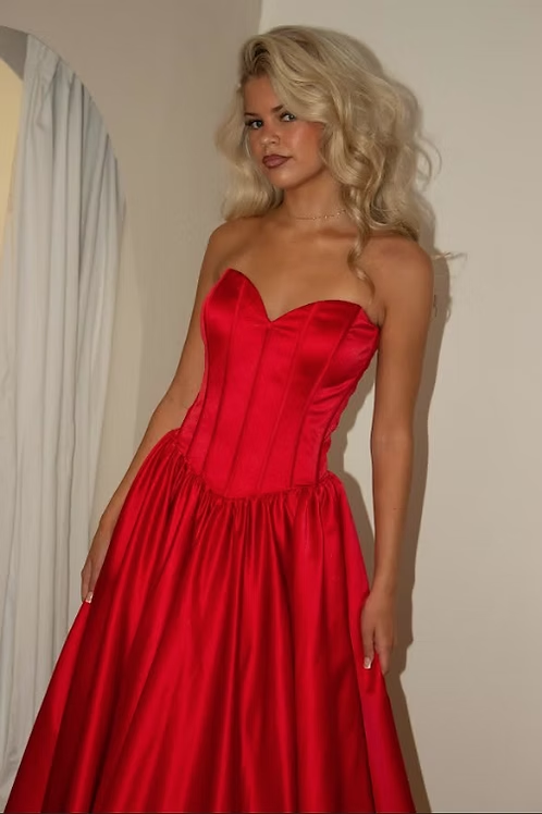 Red A Line Sweetheart Neck Corset Satin Long Prom Dress Evening Dress SH8819