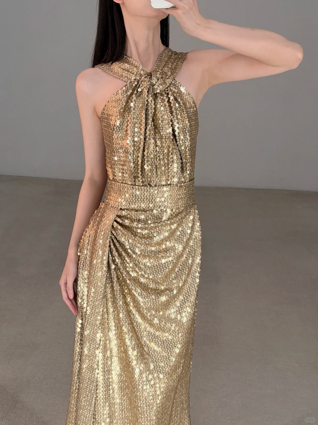 Gold Sheath Halter Exquisite Sequin Backless Prom Dress Evening Dress SH7718
