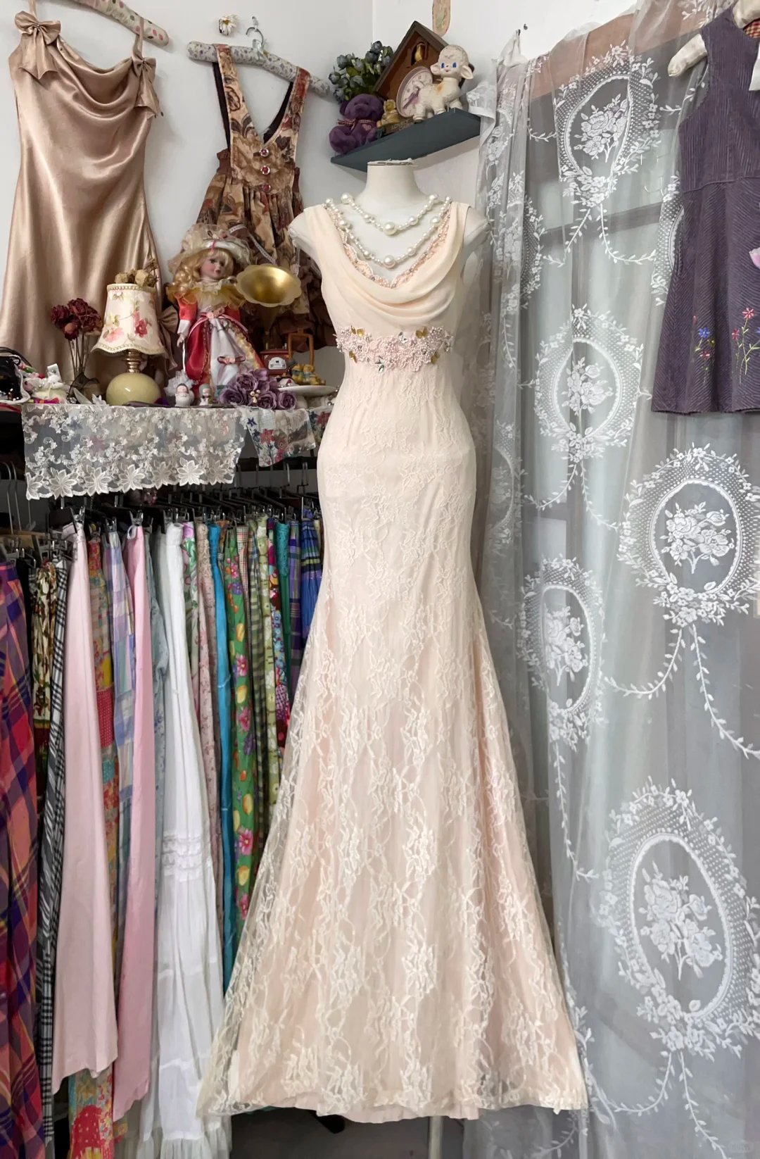 Apricot Vintage Mermaid Appliques Lace Chiffon Long Prom Dress SH5258
