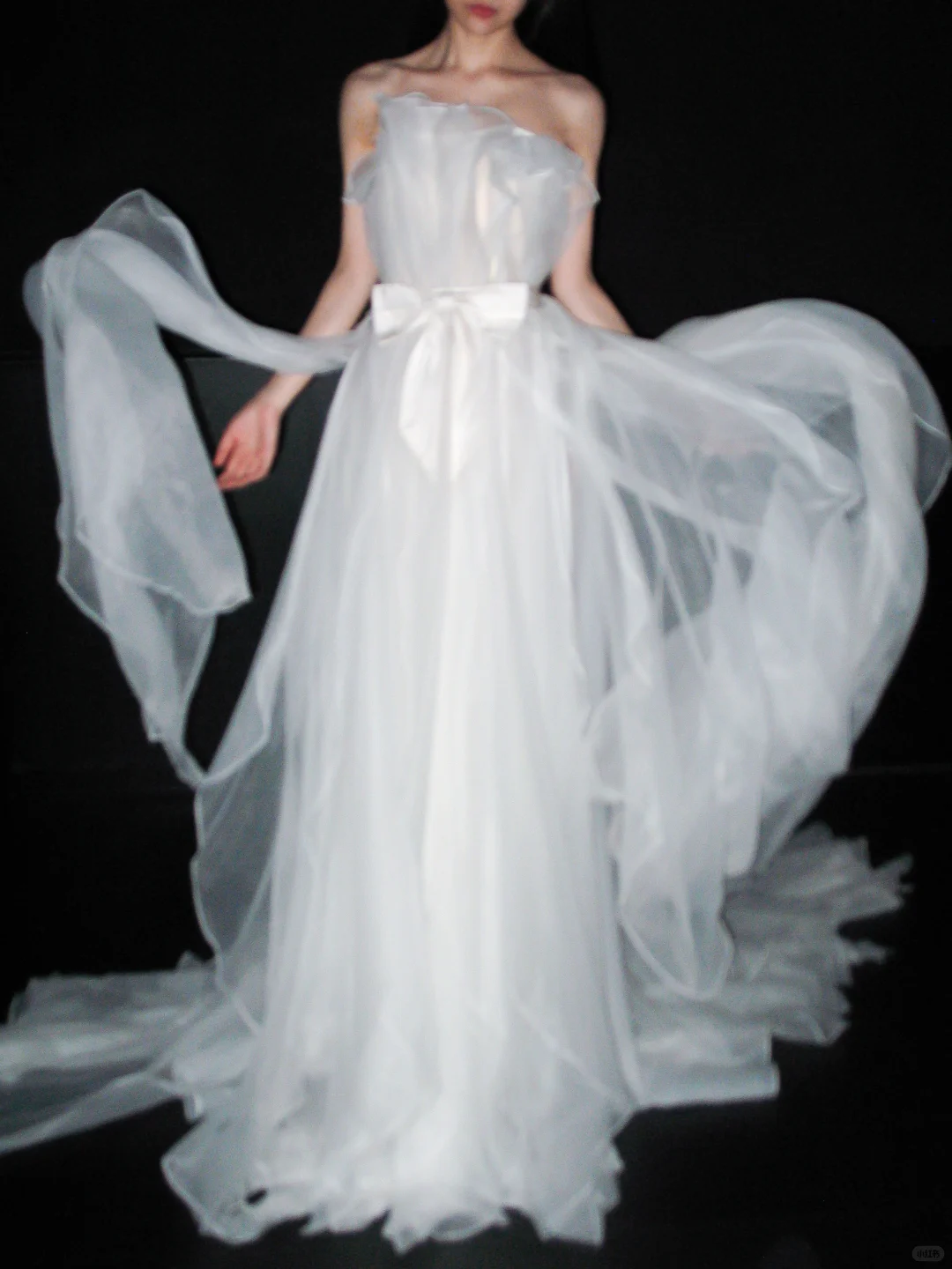 Gentle Flowy A Line Strapless White Tulle Long Wedding Dress SH6626