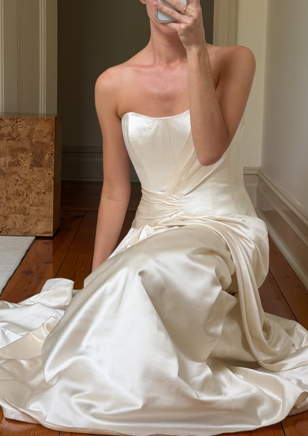 Vintage A Line One Shoulder Ivory Satin Long Wedding Dress SH8477