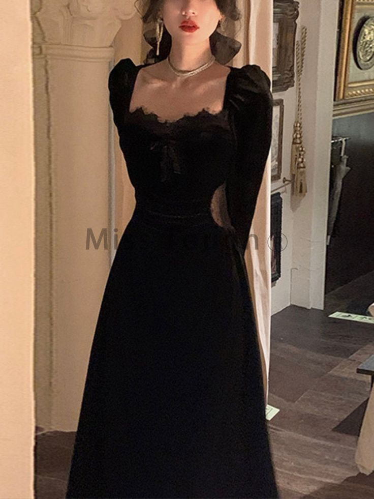 Black French Vintage Velvet Dress Women Elegant Evening Party Mini Dress SH1221