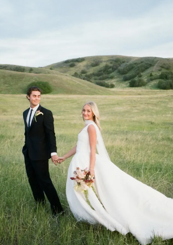 Classy Ball Gown Spaghetti Strap White Tulle Long Train Wedding Dress SH6989