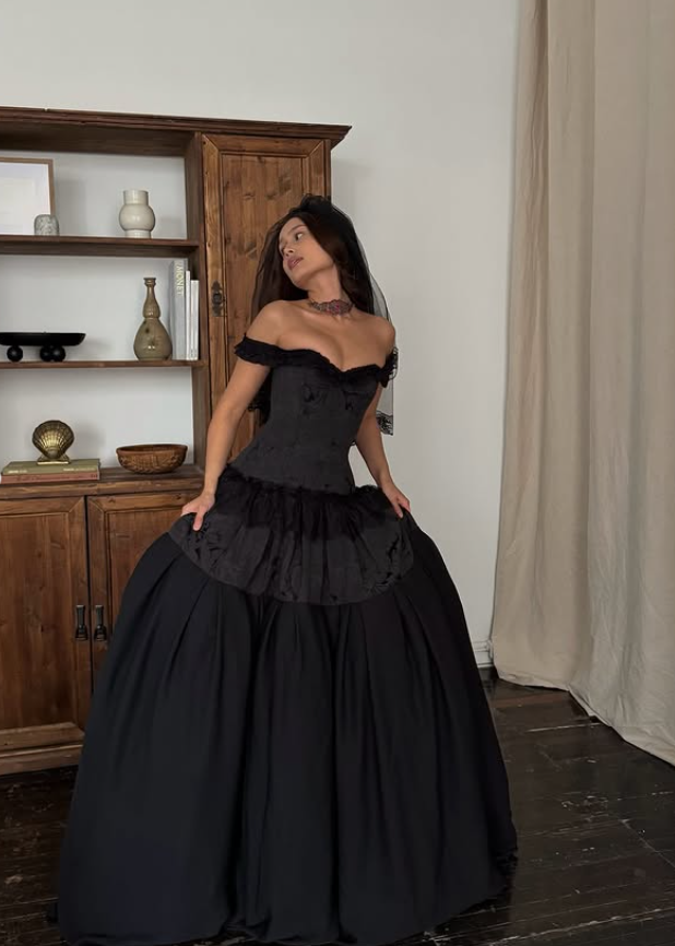 Black Ball Gown Off the Shoulder Satin Lace Prom Dress 16th Birthday Dress SH4658