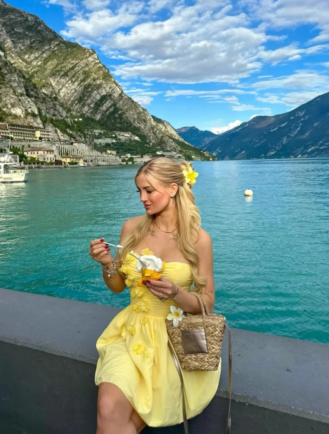 Bright Yellow  A Line Sweetheart Neck Satin Cocktail Dress Homecoming Dress SH6151