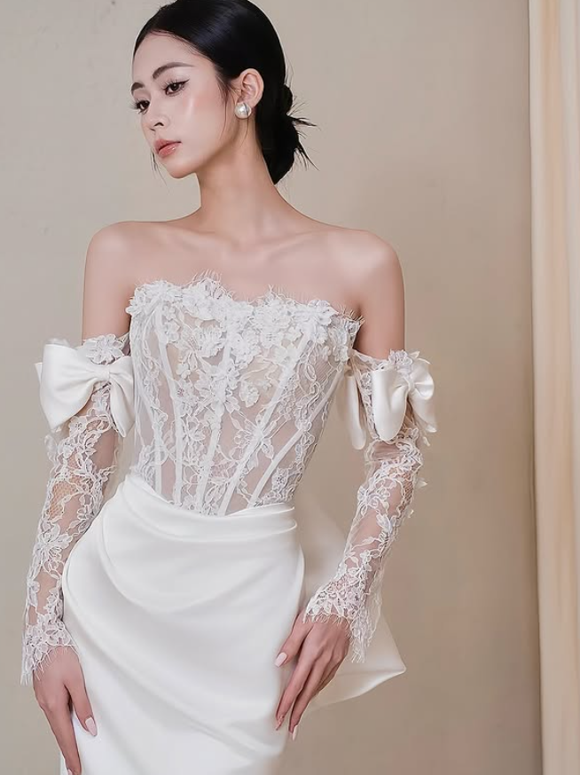 Pretty Mermaid Strapless Bow White Lace Satin Long Sweep Prom Dress Wedding Dress SH4646