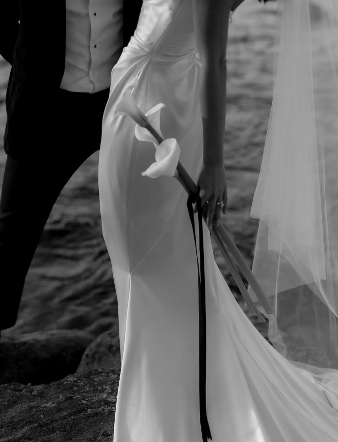 Elegant Mermaid Sweetheart Neck White Satin Long Sweep Wedding Dress SH4854