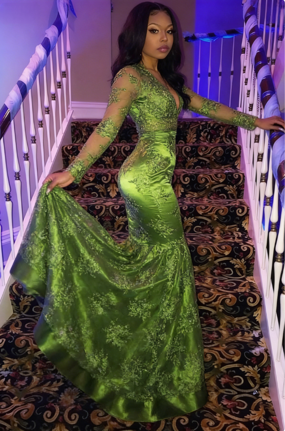 Black Girl Prom Dress  Long Sleeve Lace Green Prom Dresses for Juniors | Sexy V-neck Mermaid Evening Gowns JY0007