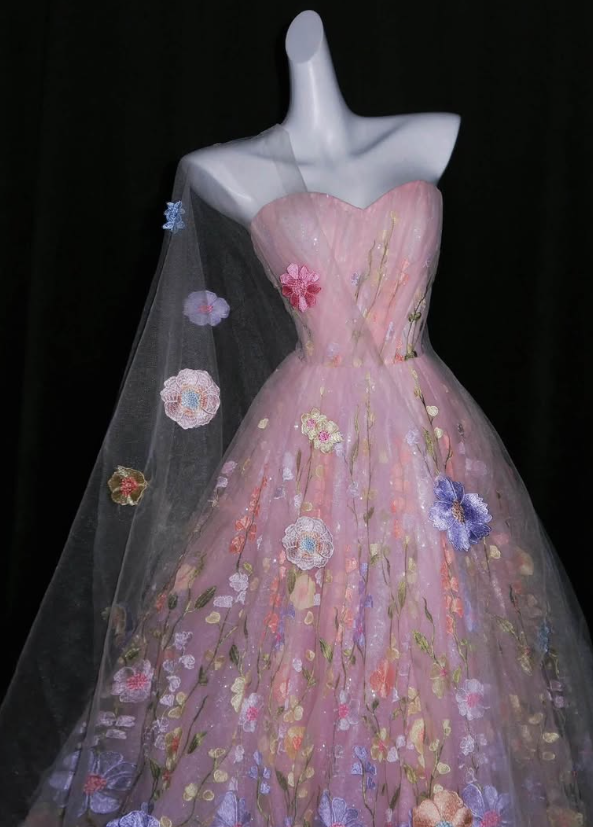 Sweety Ball Gown Sweetheart Neck Pink Embroidery Tulle Prom Dress Quinceanera Dress SH7166