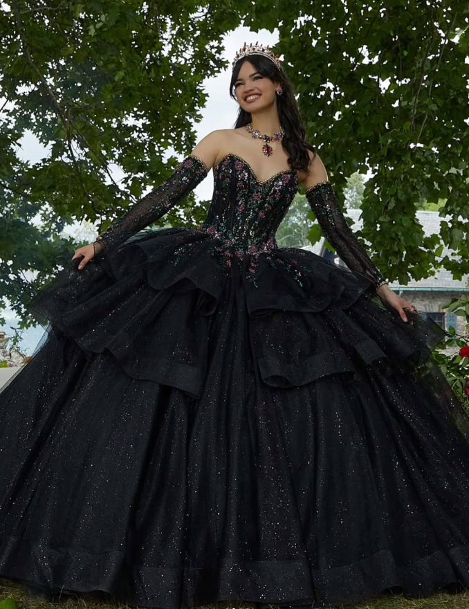 Black Sweetheart Neck Corset Beaded Sequin Tulle Ball Gown Sweet 16 Dress Quinceanera Dress SH2137