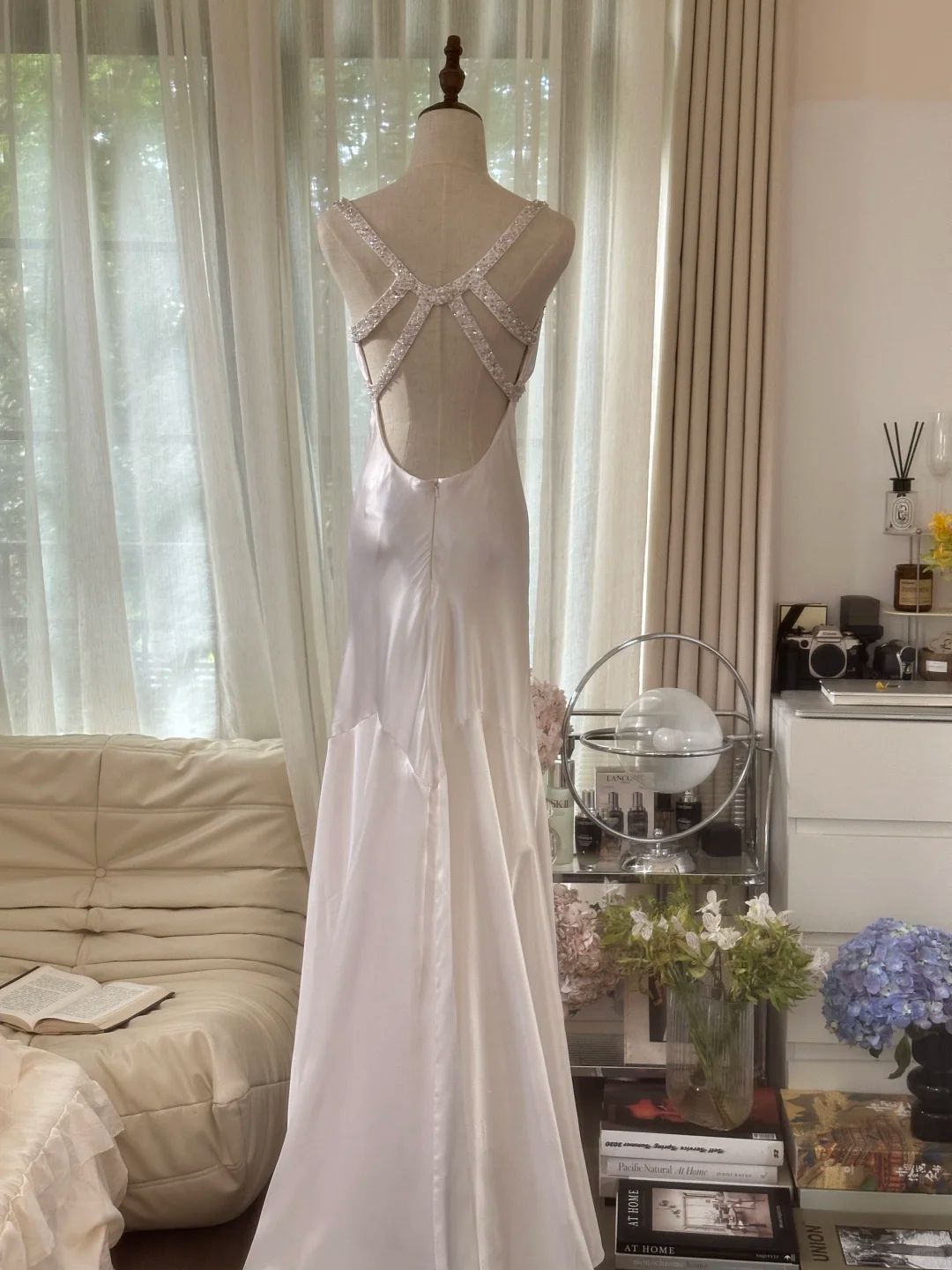 Classy Mermaid V Neck Beaded White Satin Long Open Back Party Dress Evening Dress SH2938