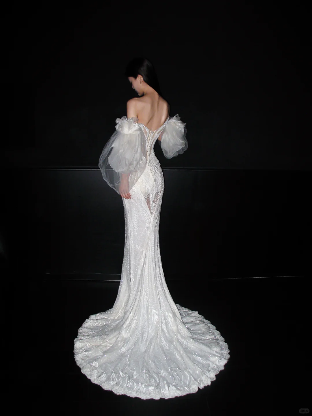 Luxurious Mermaid Off the Shoulder White Beaded Lace Tulle Long Wedding Dress SH5966