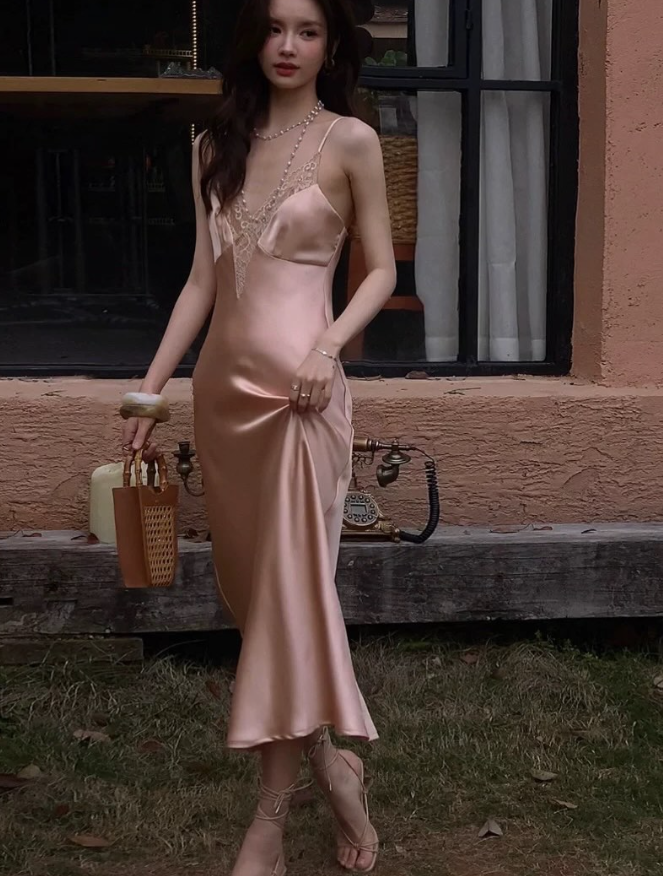 Romantic Light Pink Sheath Straps Satin Prom Dress Evening Dress Date Dress SH5649