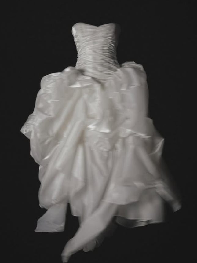 Flowy A Line Sweetheart Neck Pleated White Organza Wedding Dress SH4528