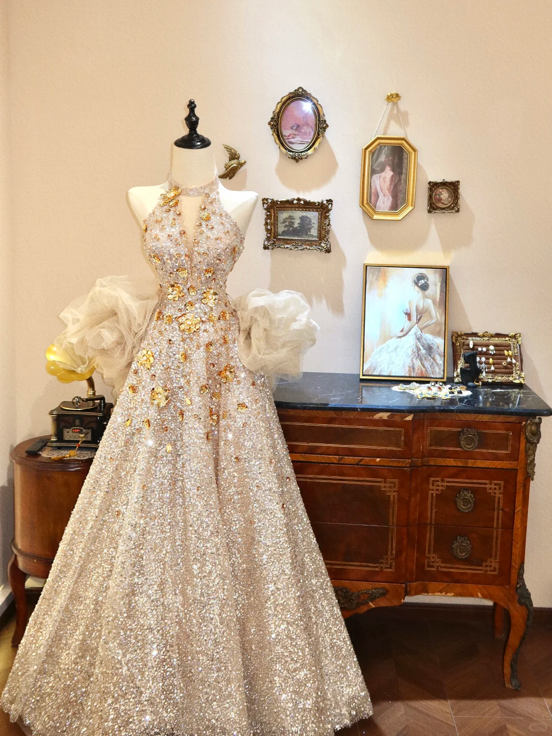 Stunning Champagne A Line Halter Floral Sequin Long Prom Dress Evening Dress SH7386