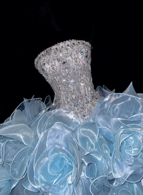 Exquisite Rhinestone Ball Gown Strapless Ruffle Blue Organza Prom Dress Quinceanera Dress SH7163