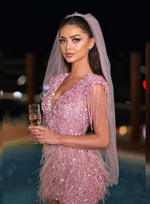 Dazzling Pink Sheath V Neck Sequin Beaded Feather Short Prom Dress Homecoming Dress SH6377