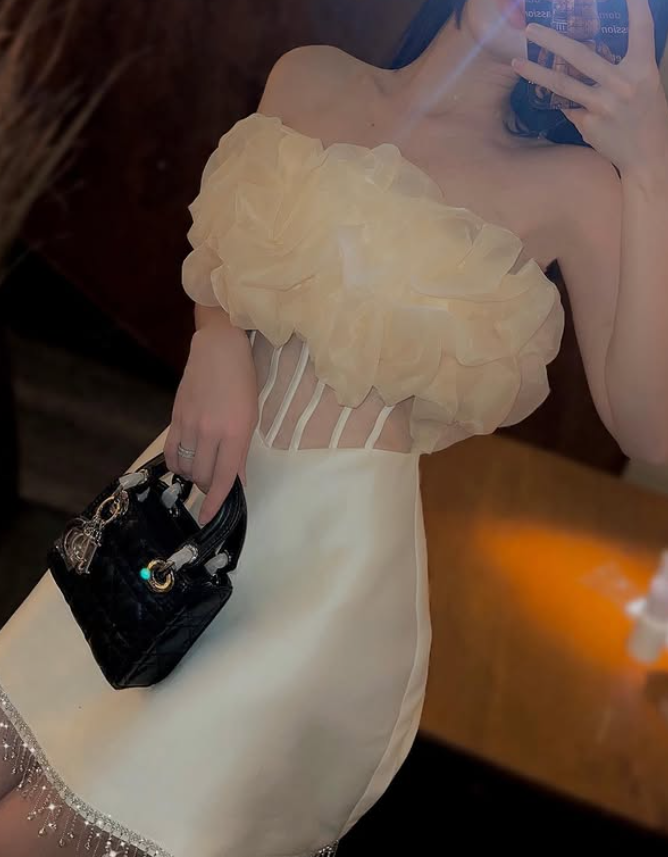 Unique A Line Strapless Corset Yellow Organza Satin Short Homecoming Dress Outfits SH6229