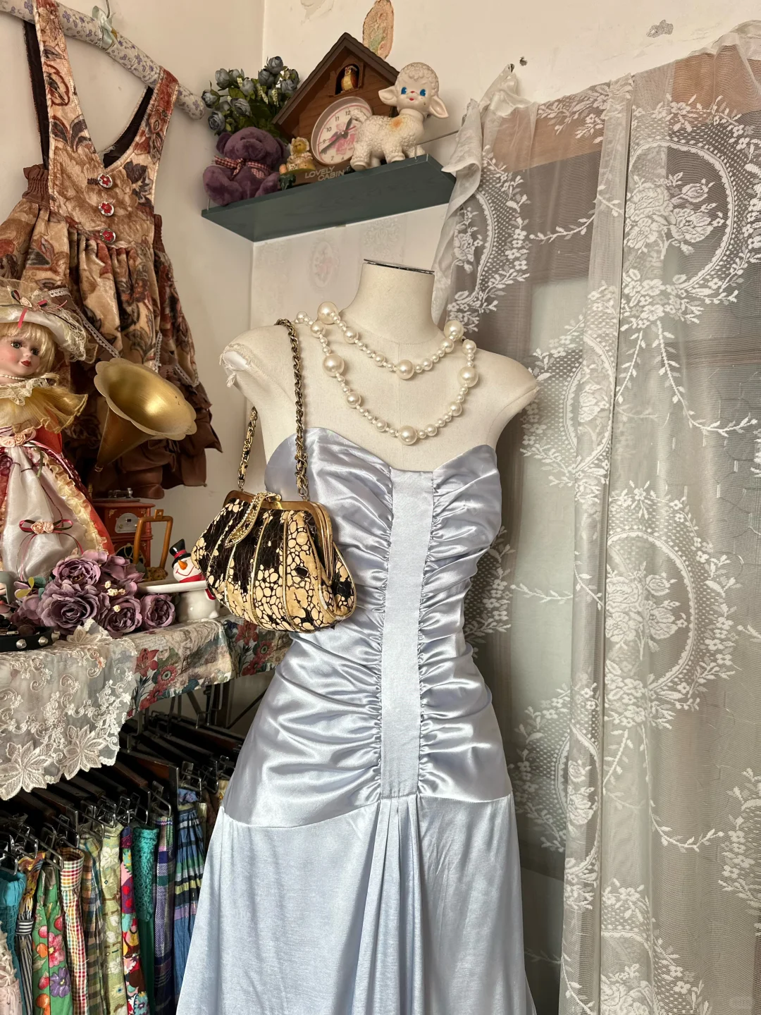 Grey Vintage A Line Sweetheart Neck Pleated Satin Graduation Prom Dress SH5372