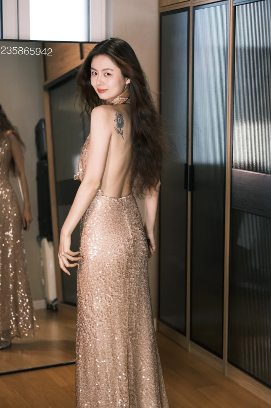 Sexy Sheath Halter Champagne Sequin Long Prom Dress Formal Gown SH4183