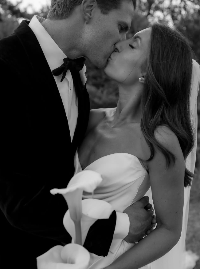 Elegant Mermaid Sweetheart Neck White Satin Long Sweep Wedding Dress SH4854