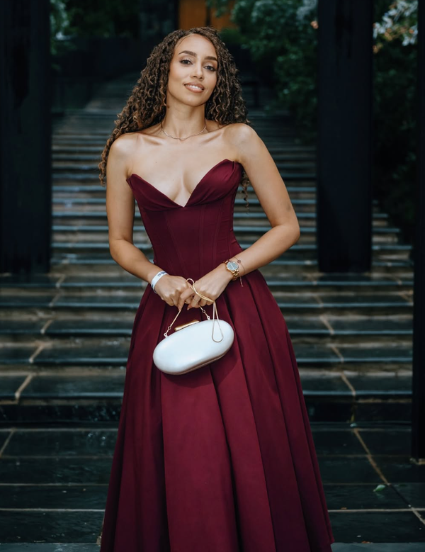 Charming Prom Dresses Burgundy Elastic Satin Side Slit Sweetheart With Gold Appliques Y554