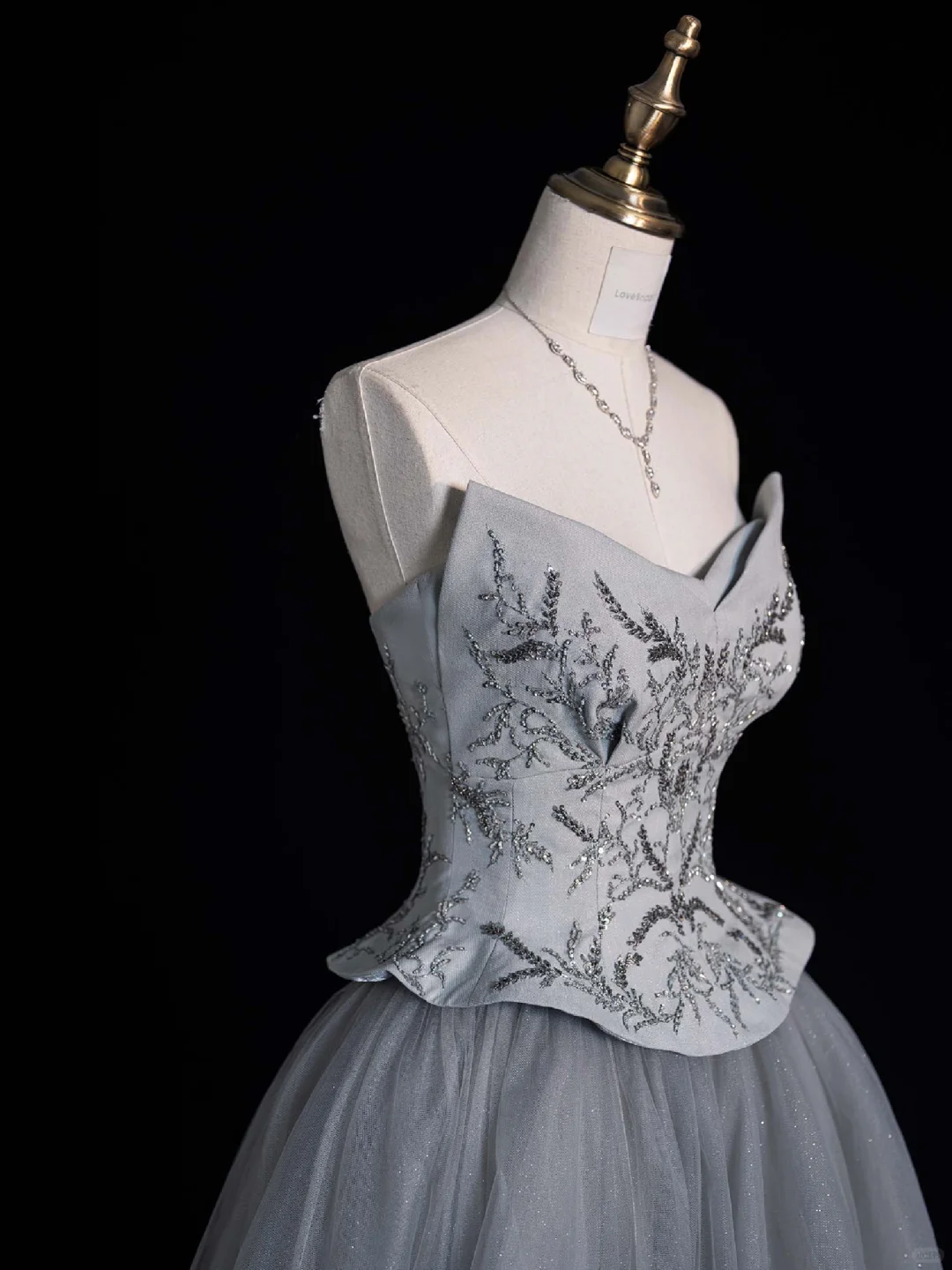 New Grey A Line Sweetheart Neck Beaded Satin Tulle Evening Dresses Party Dresses SH2672