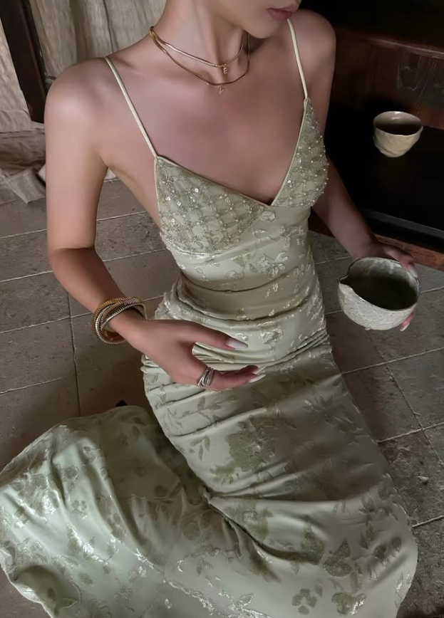 Sage Green Sheath Spaghetti Strap Beaded Print Satin Backless Prom Dress Evening Dress SH8781