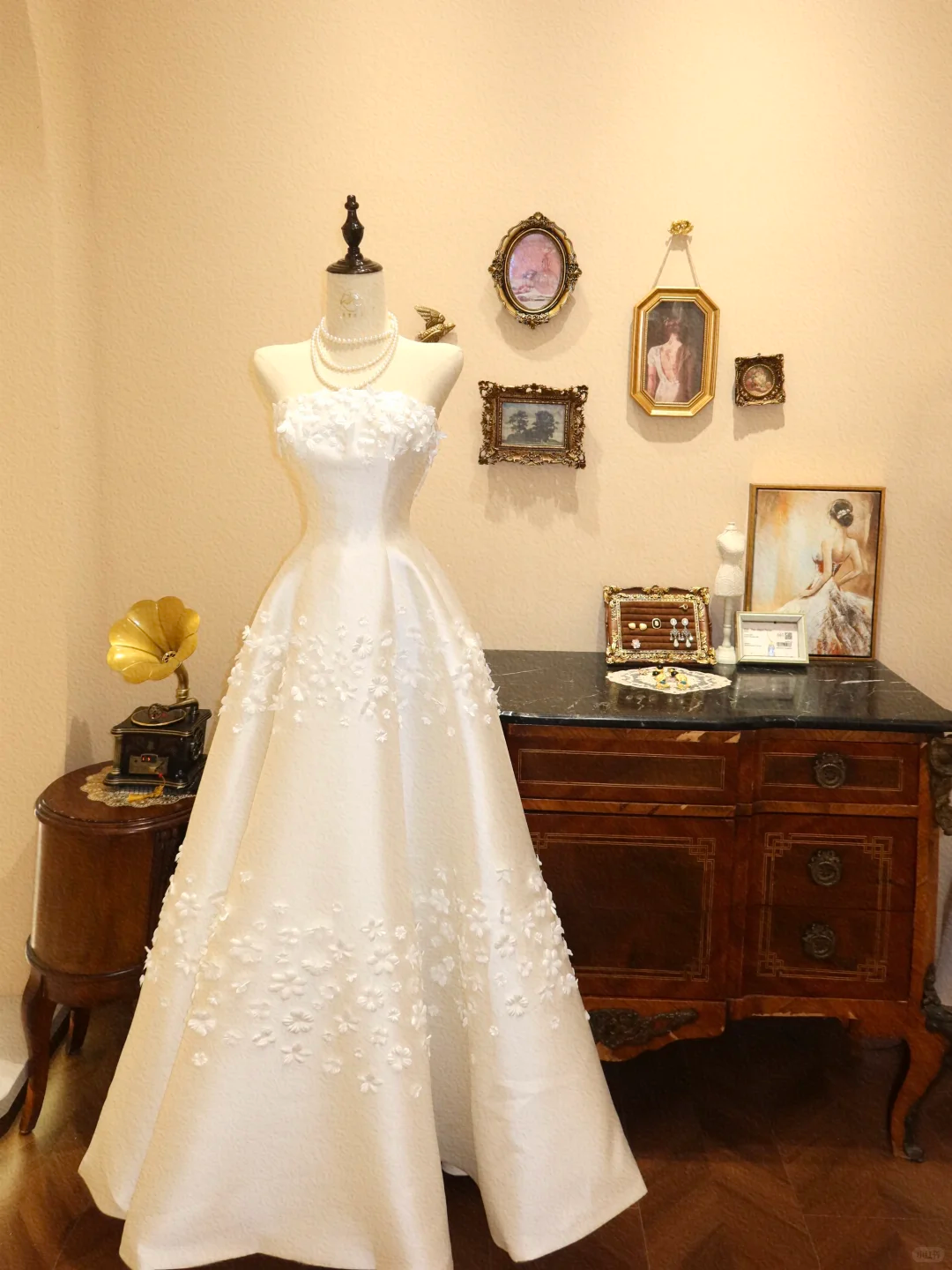 Elegant A Line Strapless Floral Ivory Satin Prom Dress Wedding Dress SH7368