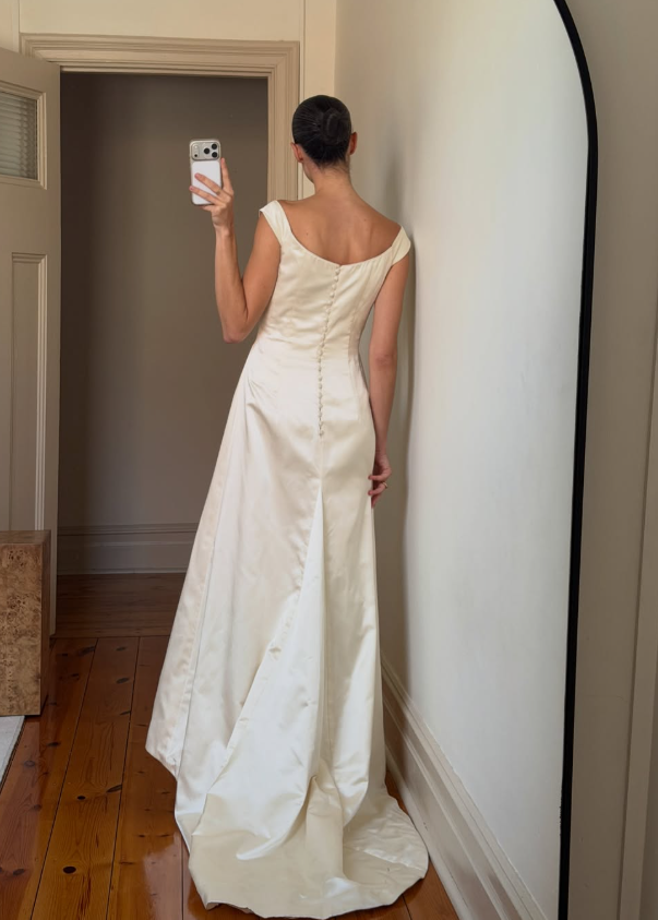 Vintage Simple High-class A Line Strap White Satin Wedding Dress SH8467