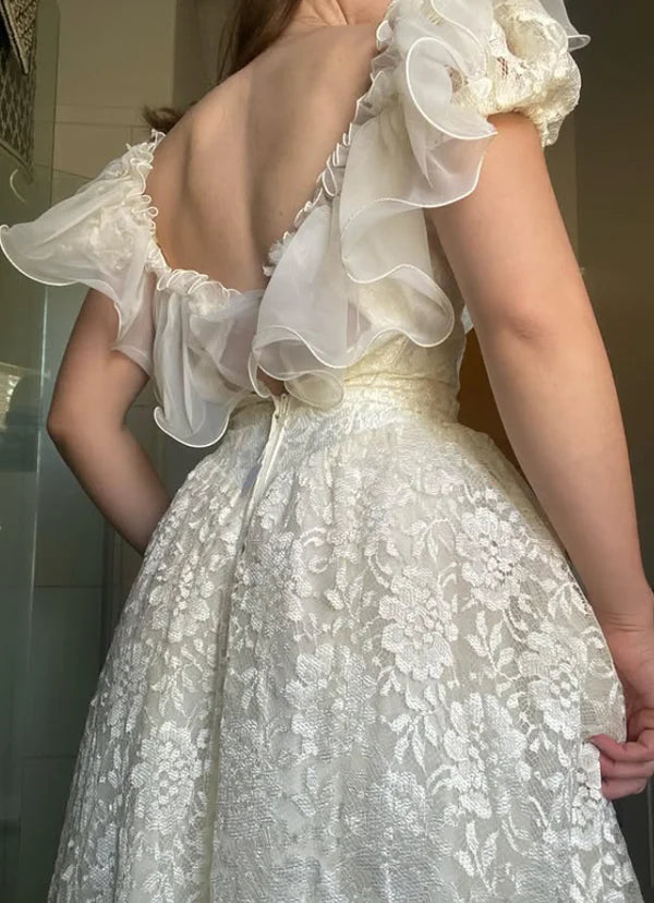 Retro Cute A Line Straps Ivory Lace Long Wedding Dress Prom Dress SH5931