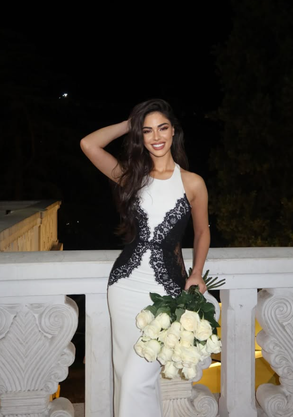 Classy Sheath Round Neck Black Lace White Satin Long Prom Dress Evening Dress SH8956