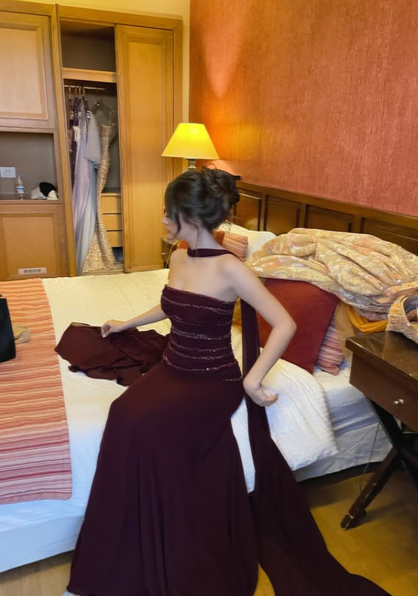 Dark Burgundy A Line Strapless Beaded Chiffon Prom Dress Evening Dress SH6525