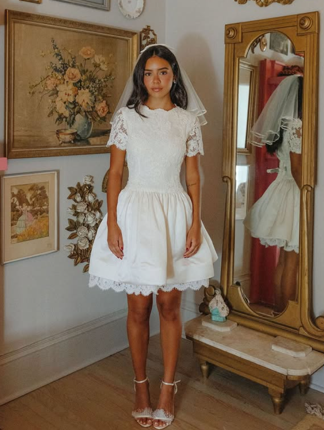 Cute Ball Gown Round Neck White Lace Satin Short Wedding Dress SH6083
