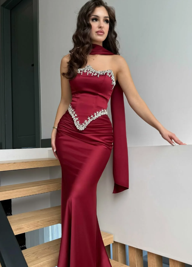Red Sheath Strapless Exquisite Beaded Satin Prom Dress Evening Dress SH5415