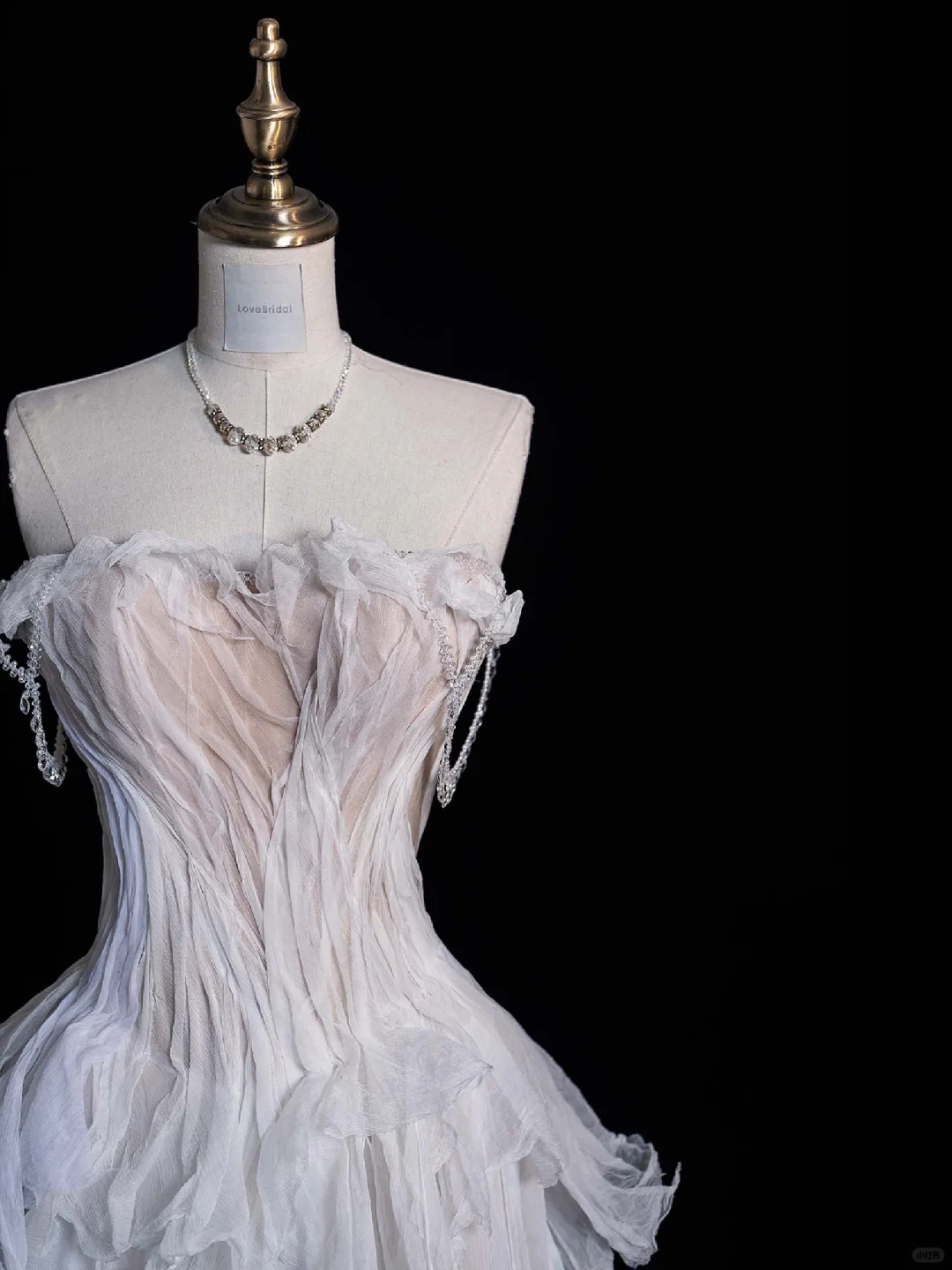 Unique A Line Off the Shoulder White Chiffon Long Sweep Prom Dress Graduation Prom Dress SH2565