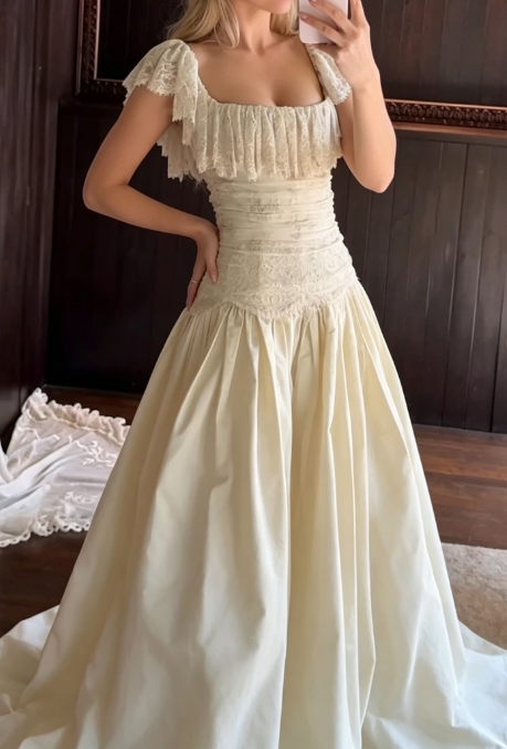Vintage Ball Gown Straps Lace Satin Long Wedding Dress SH7091