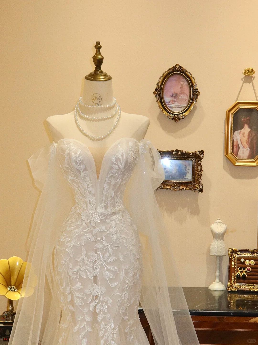 Fairy Mermaid Off the Shoulder Appliques Ivory Tulle Long Prom Dress Wedding Dress SH7391