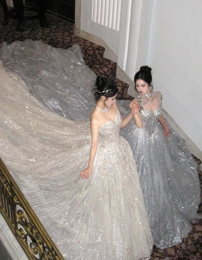 Shiny Ball Gown Sweetheart Neck Sequin Beaded Tulle Prom Dress 18th Birthday Dress SH4921