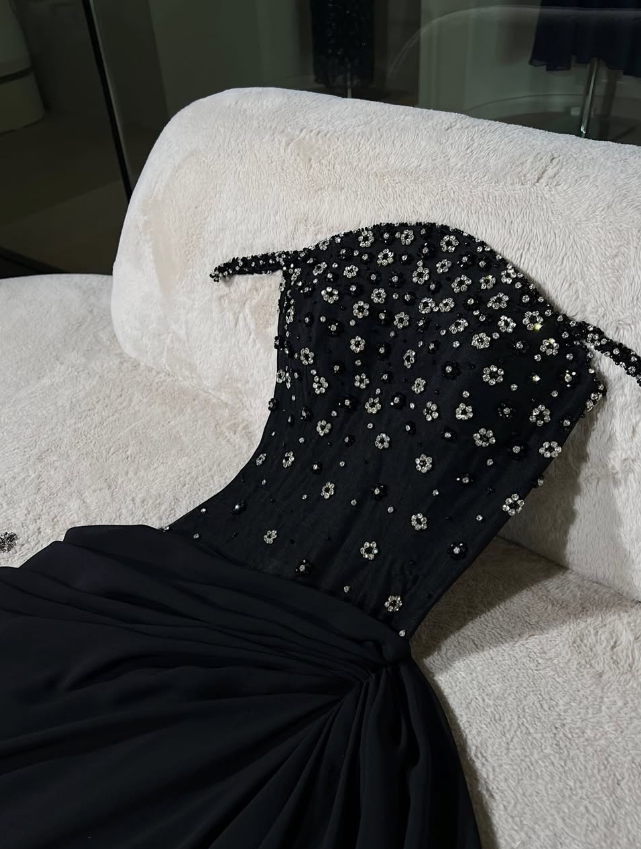 Sexy A Line Straps Exquisite Floral Beaded Black Chiffon Prom Dress Party Dress SH5338