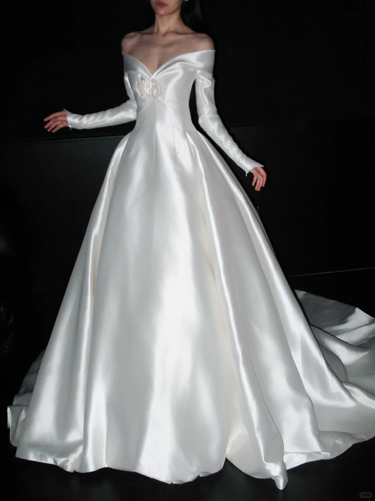 Elegant Ball Gown Long Sleeve Rose White Satin Long Train Wedding Dress SH6672